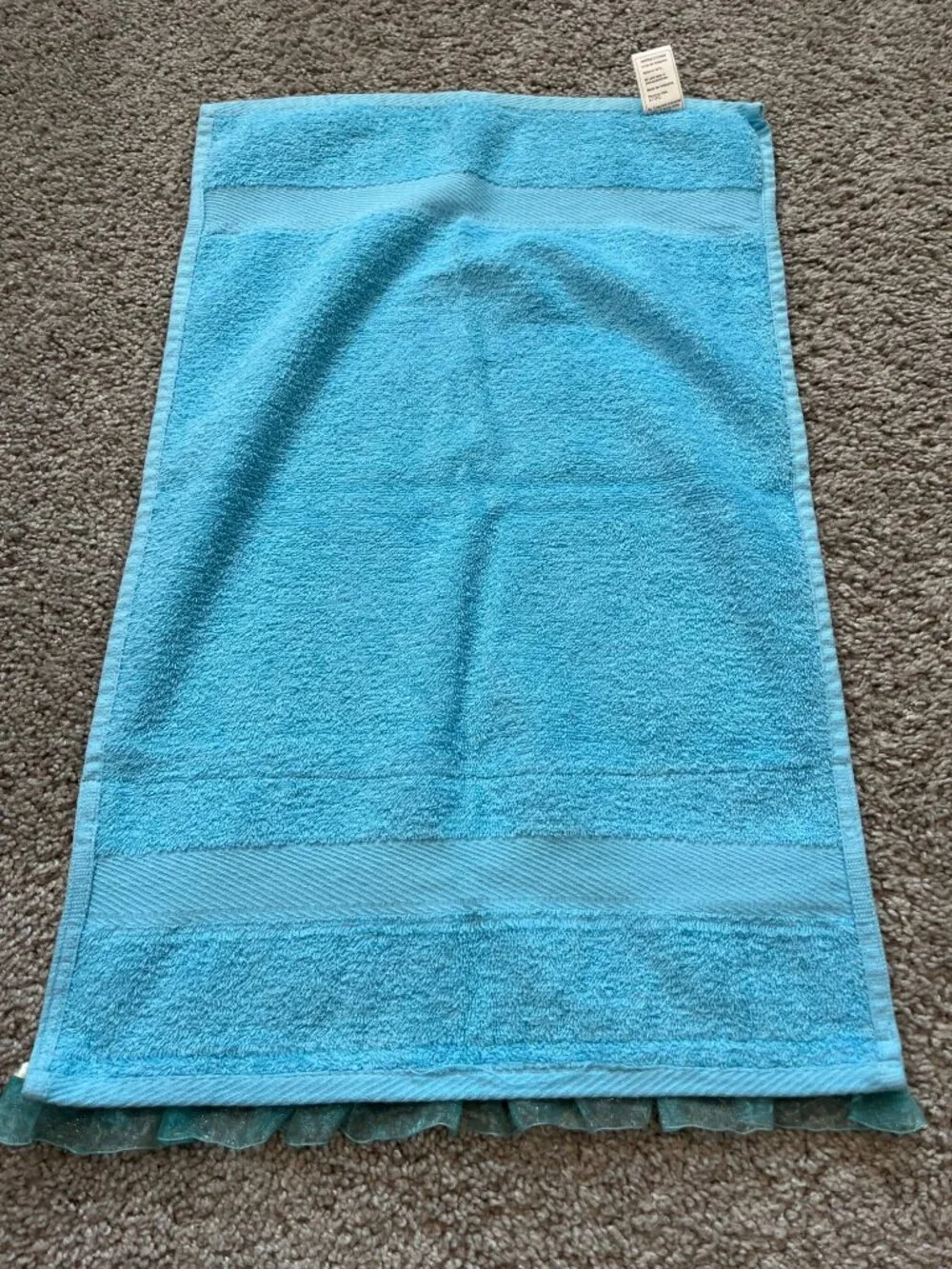 Vtg 3-Piece Bathroom Set Ribbon Embroidery Floral Ruffles Teal Blue Grannycore
